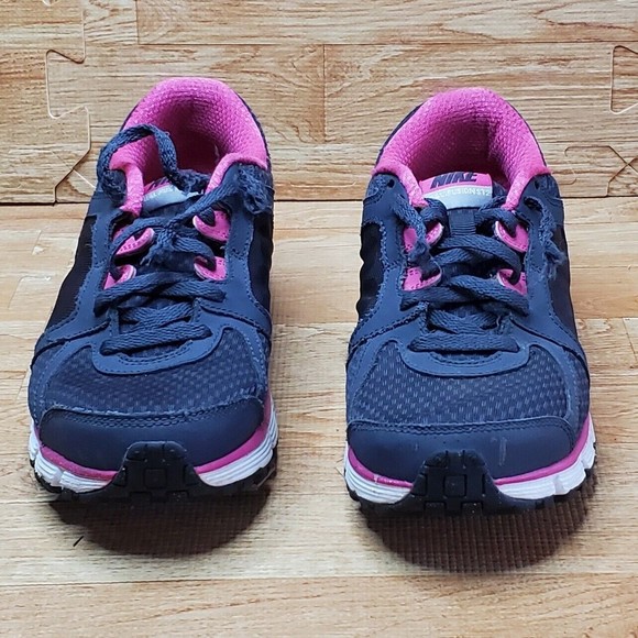 Nike Kids Black and Pink Running Shoes - Picture 2 of 7
